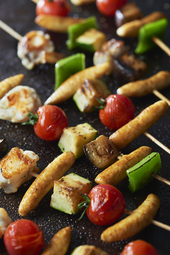 Brochettes de lotte aux légumes et soufflettes légumes