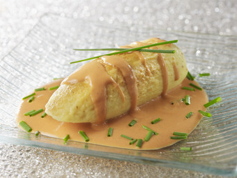 Quenelles natures sauce nantua